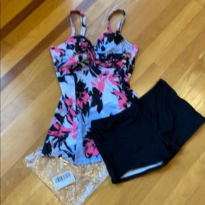 New Women’s bathing suit